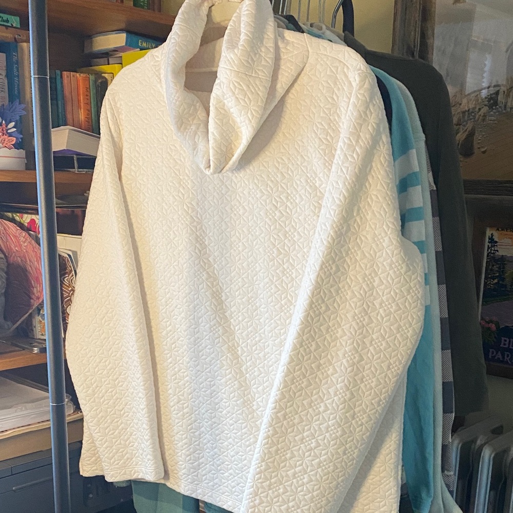 J. Crew Factory White Textured Women Top